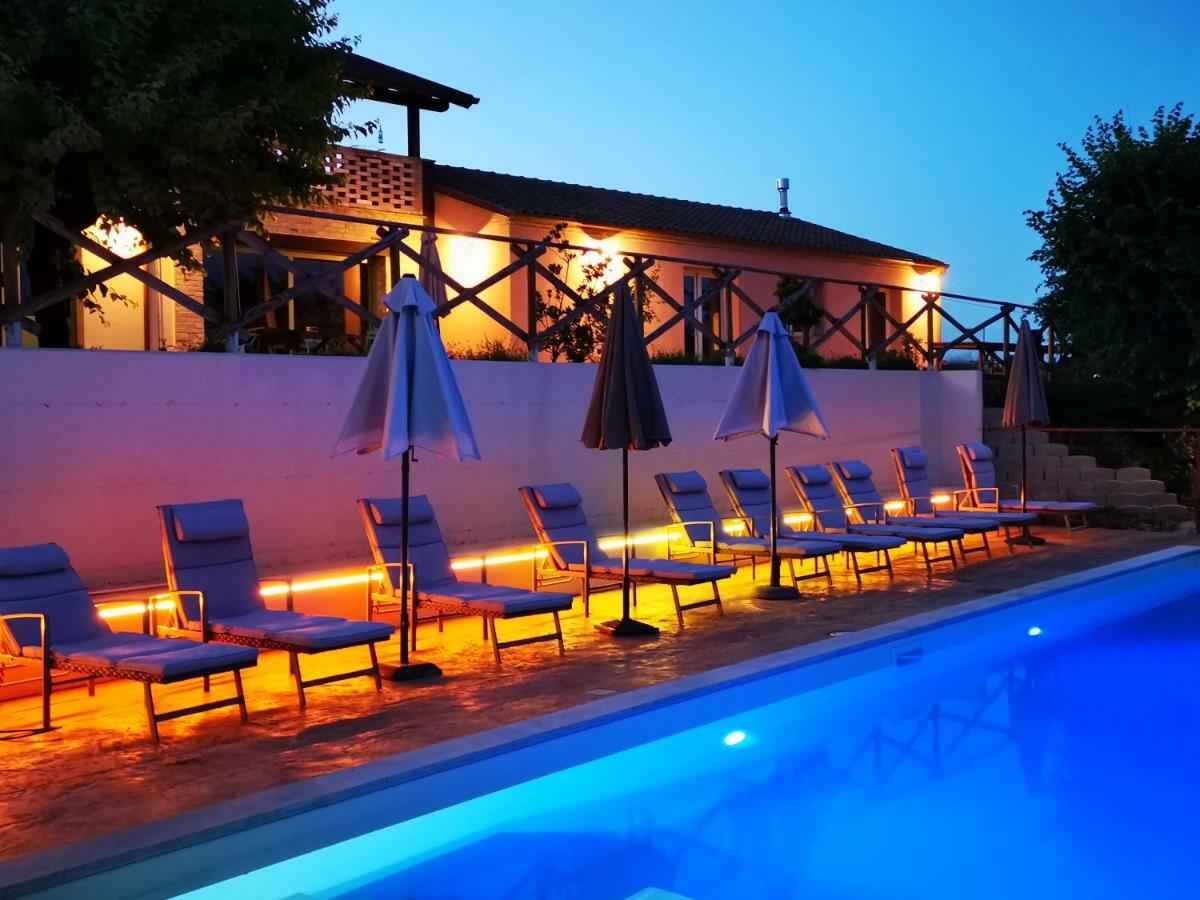 B&B Ceresa - Country House Loreto Zewnętrze zdjęcie